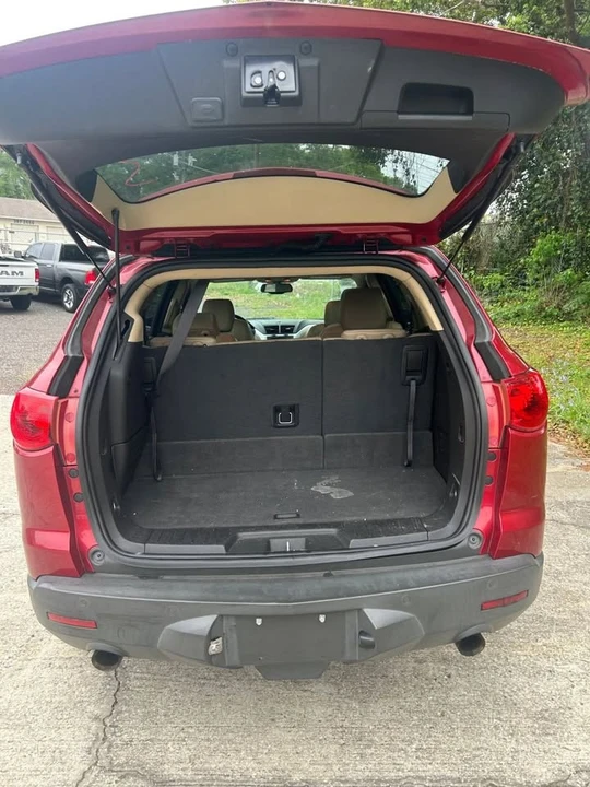 2012 Chevrolet Traverse - Image 12 of 20