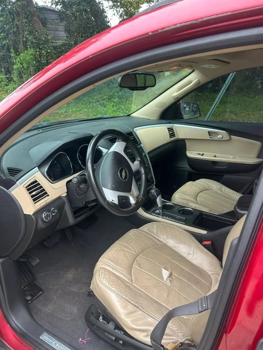 2012 Chevrolet Traverse - Image 17 of 20