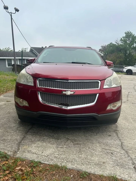 2012 Chevrolet Traverse - Image 2 of 20