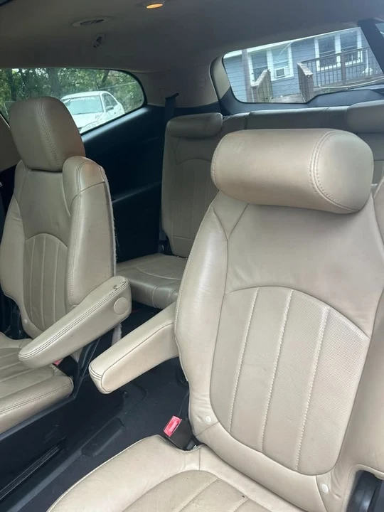 2012 Chevrolet Traverse - Image 16 of 20