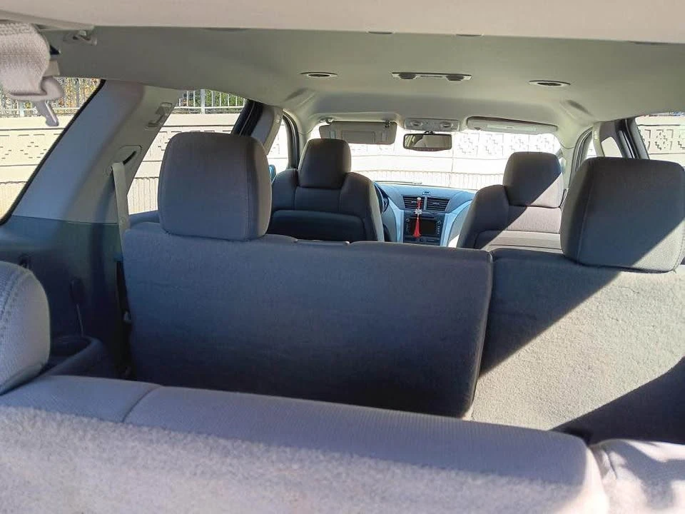 2012 Chevrolet Traverse - Image 3 of 4