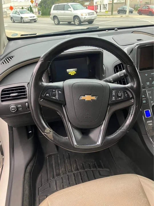2012 Chevrolet Volt - Image 7 of 13