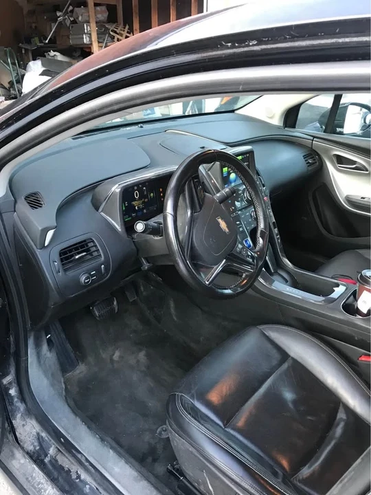 2012 Chevrolet Volt - Image 9 of 13