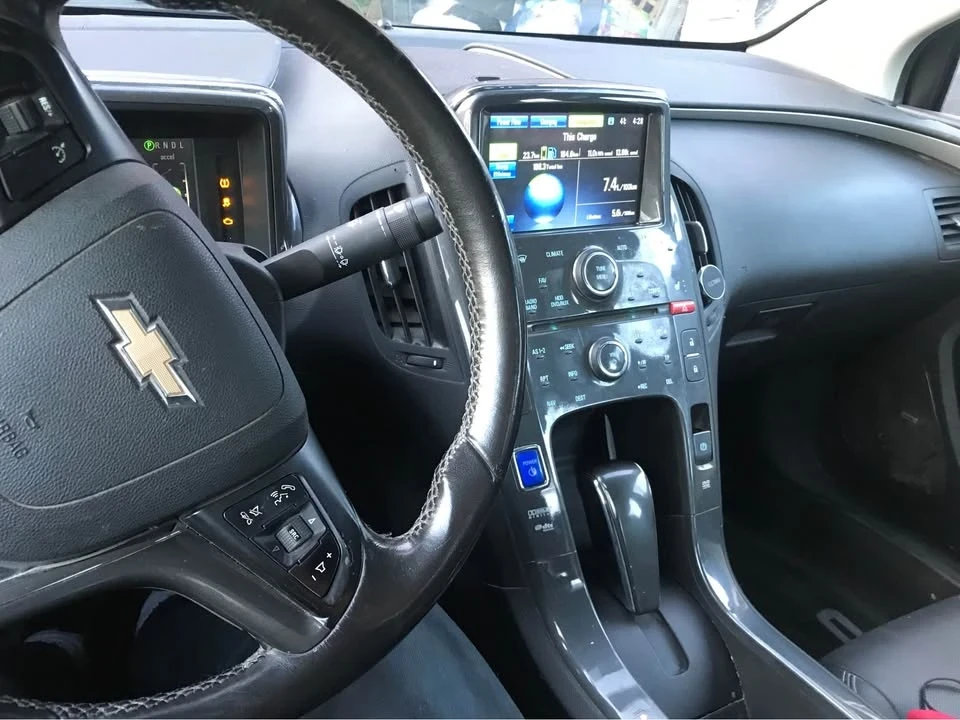 2012 Chevrolet Volt - Image 10 of 13