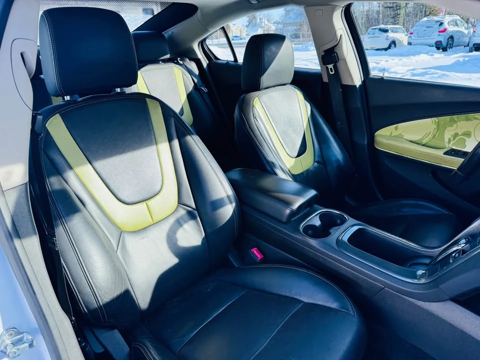 2012 Chevrolet Volt - Image 17 of 20