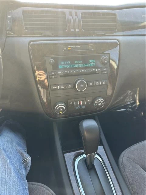 2012 Chevrolet - Image 3 of 21