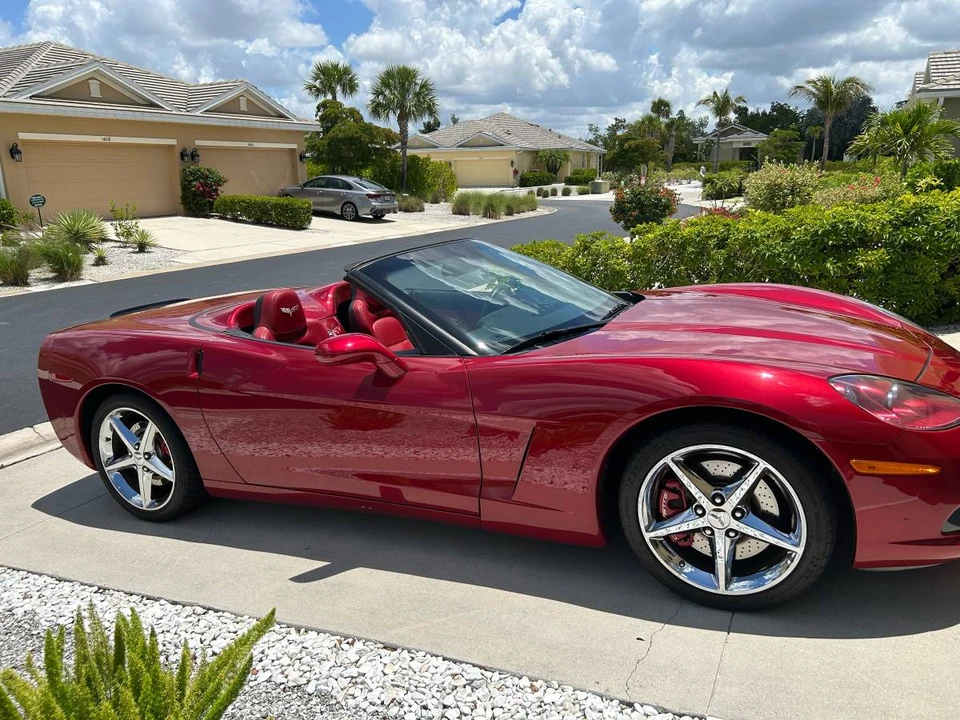 2012 Chevrolet Corvette C6 - Image 9 of 15