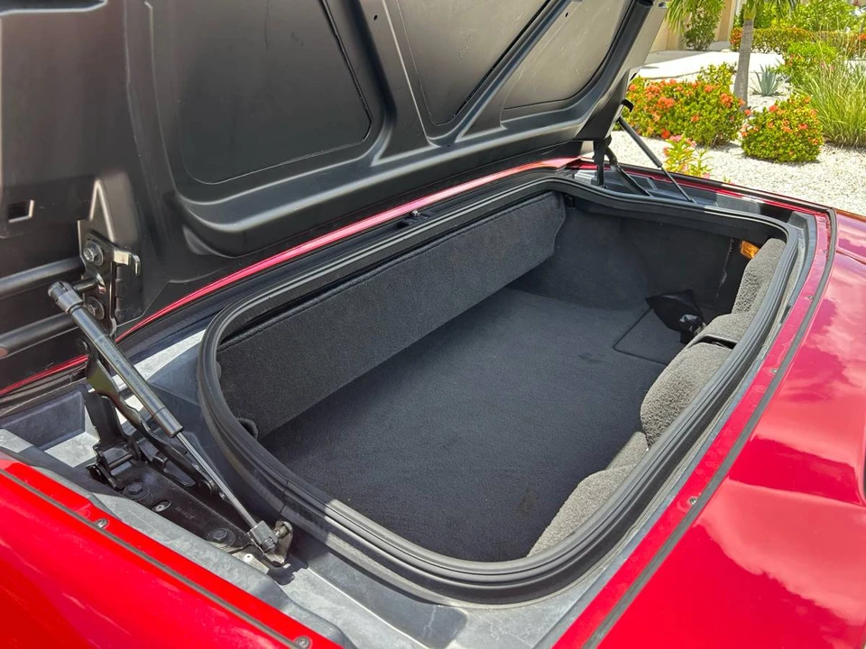 2012 Chevrolet Corvette C6 - Image 8 of 15