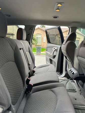 2012 Chevrolet Traverse - Image 10 of 12