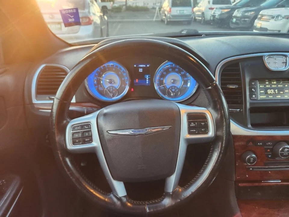 2012 Chrysler 300 (2005-2023) - Image 12 of 20
