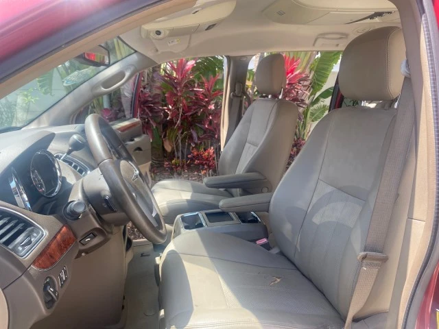 2012 Chrysler Town & Country - Image 11 of 21