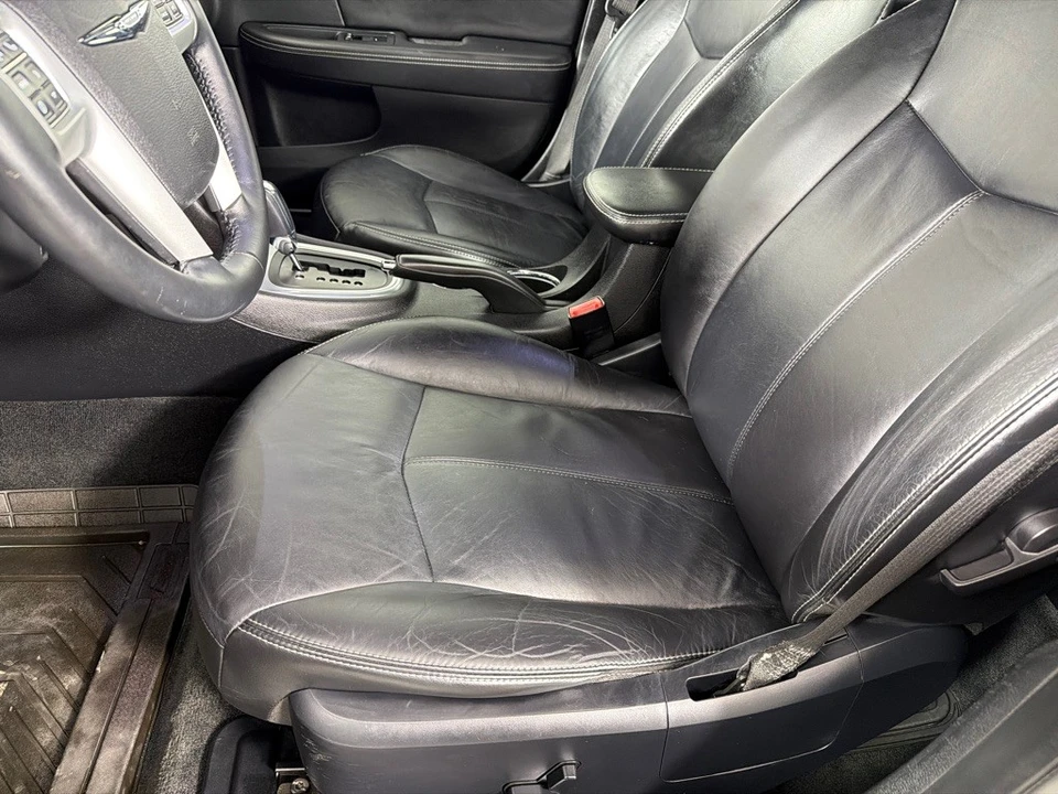 2012 Chrysler 200 - Image 10 of 21