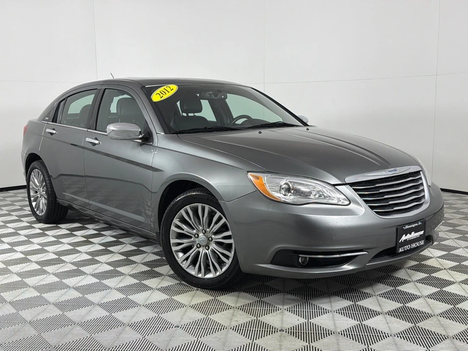 2012 Chrysler 200 - Image 2 of 21