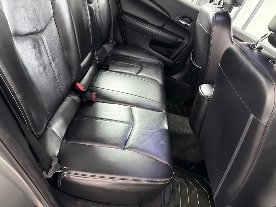 2012 Chrysler 200 - Image 19 of 21