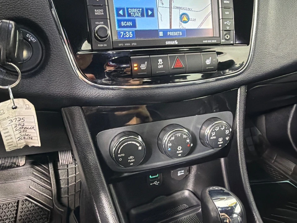 2012 Chrysler 200 - Image 15 of 21