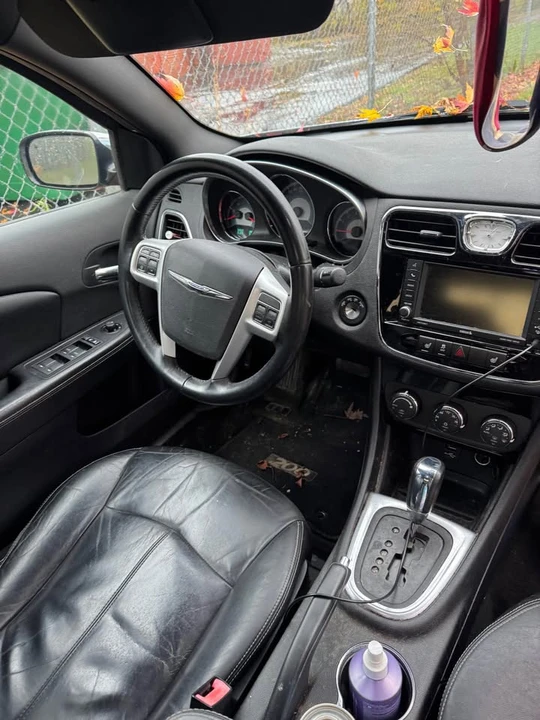 2012 Chrysler 200 - Image 10 of 10