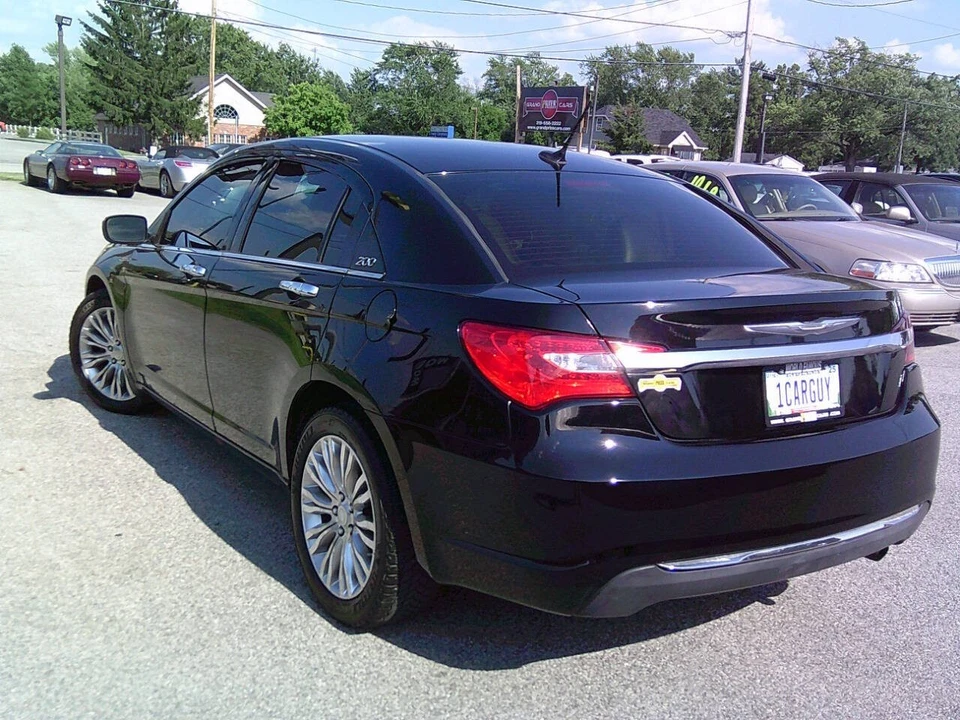 2012 Chrysler 200 - Image 5 of 21