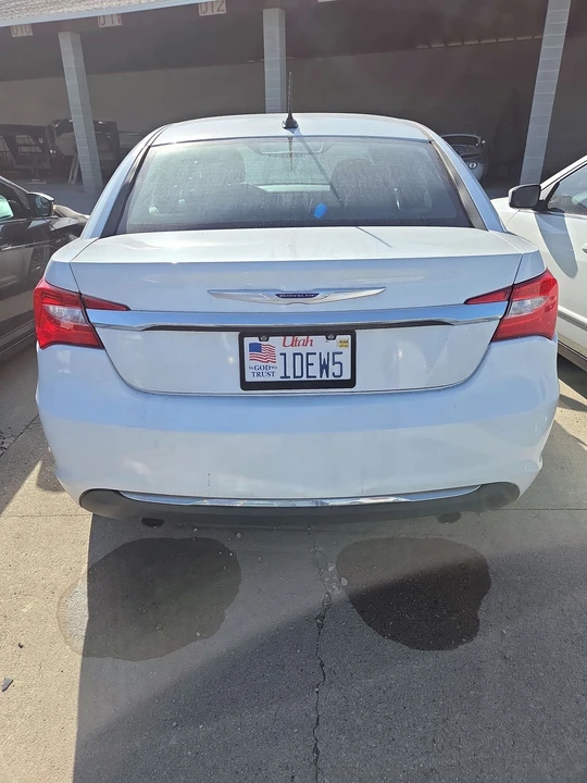 2012 Chrysler 200 - Image 4 of 9