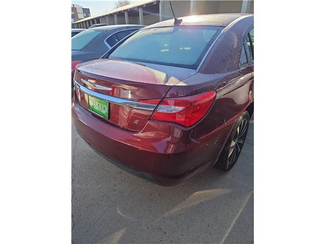 2012 Chrysler 200 - Image 4 of 11