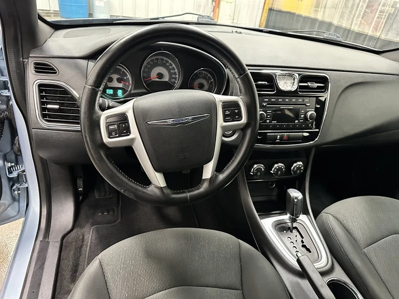 2012 Chrysler 200 - Image 9 of 28