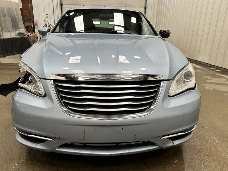 2012 Chrysler 200 - Image 25 of 28