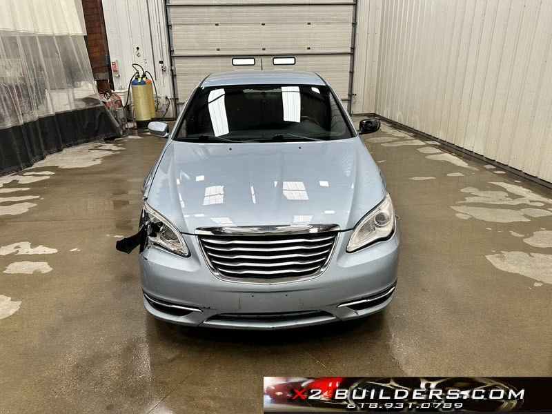 2012 Chrysler 200 - Image 2 of 28