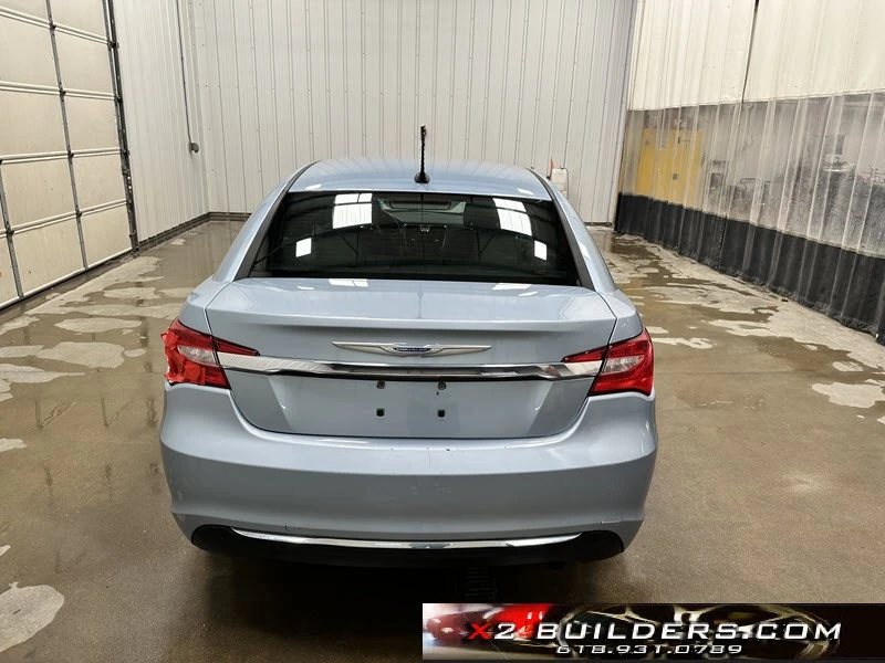 2012 Chrysler 200 - Image 5 of 28