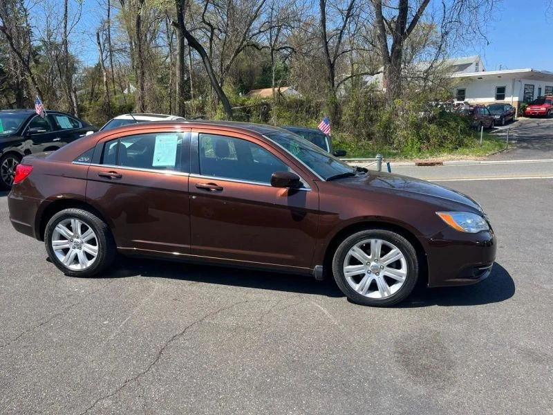 2012 Chrysler 200 - Image 7 of 12