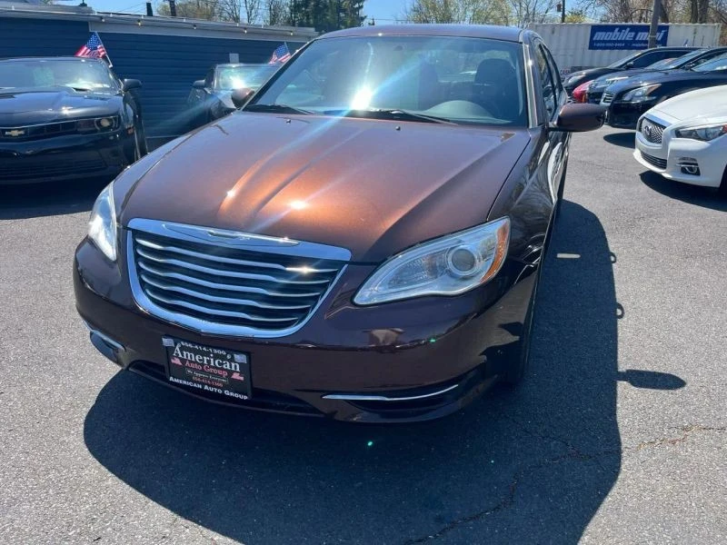 2012 Chrysler 200 - Image 2 of 12