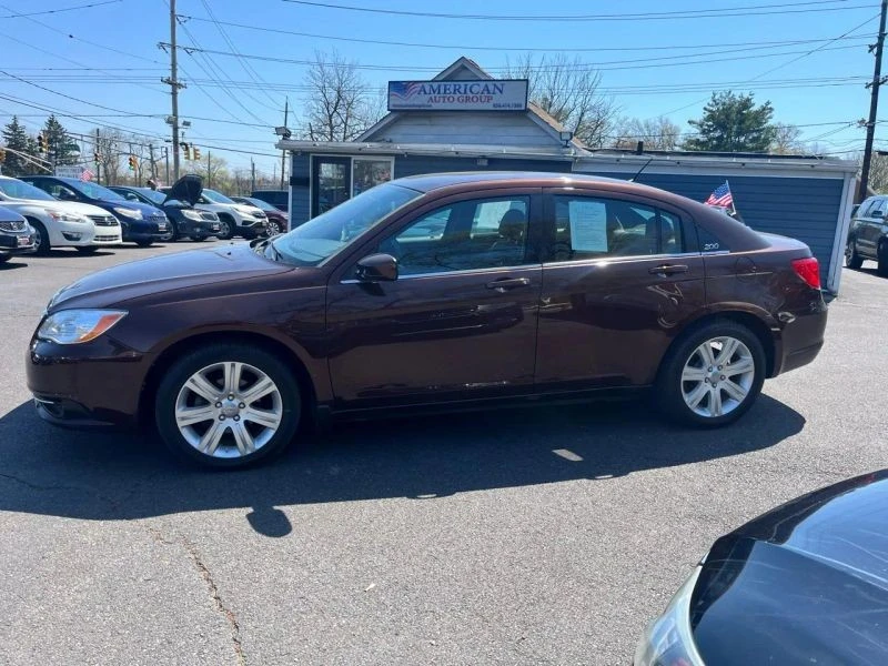 2012 Chrysler 200 - Image 3 of 12