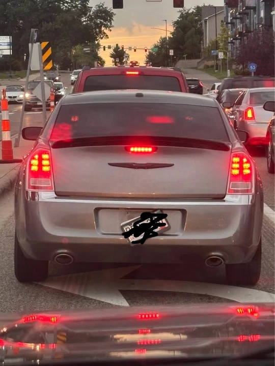 2012 Chrysler 300 (2005-2023) - Image 3 of 3