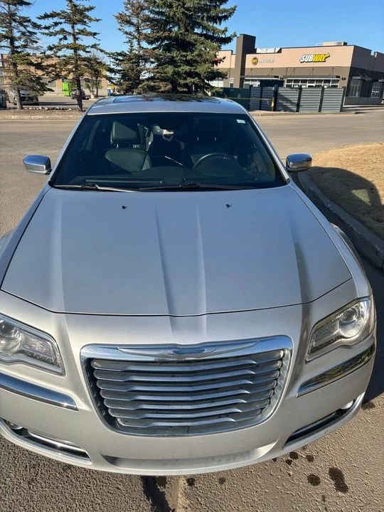 2012 Chrysler 300 (2005-2023) - Image 3 of 6