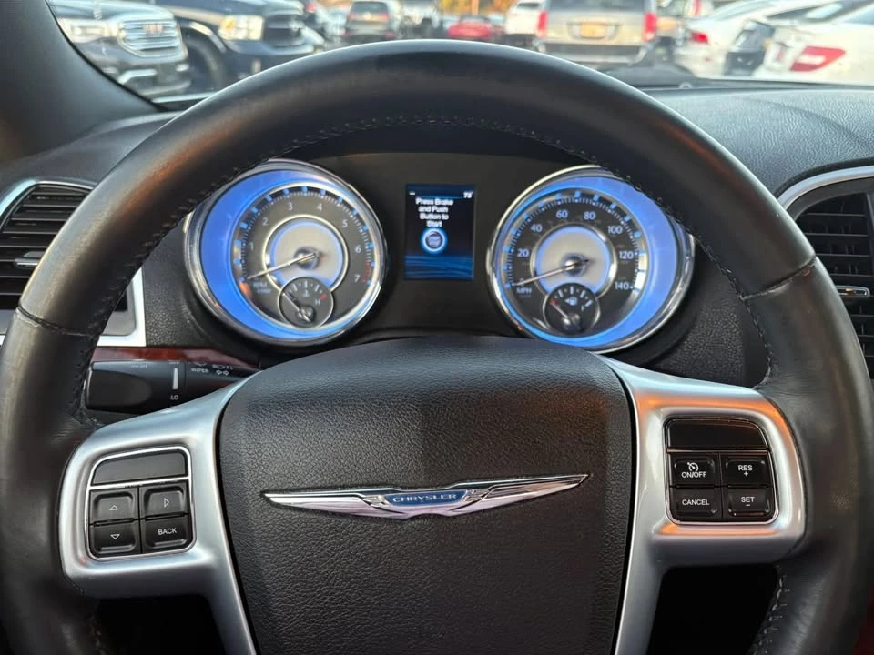2012 Chrysler 300 (2005-2023) - Image 14 of 16
