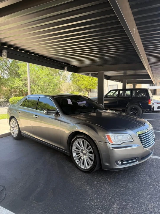 2012 Chrysler 300 (2005-2023) - Image 12 of 20