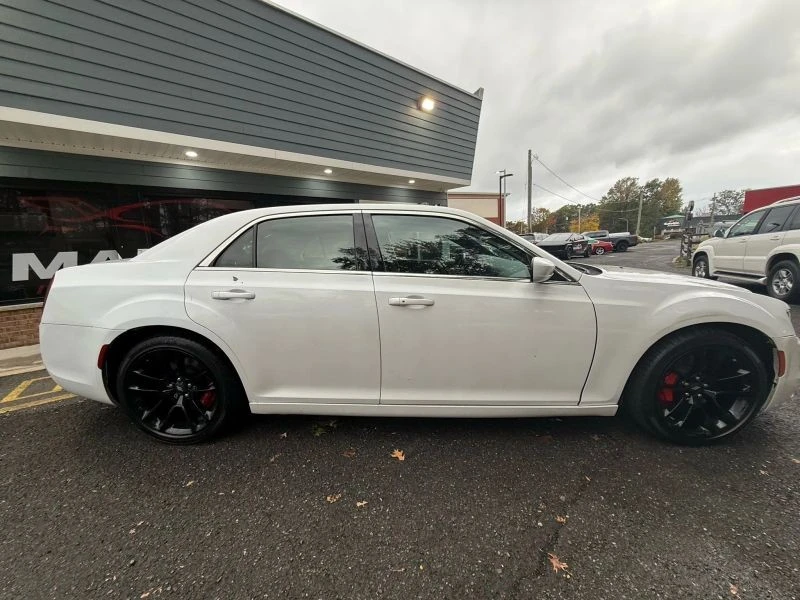 2012 Chrysler 300 (2005-2023) - Image 7 of 12
