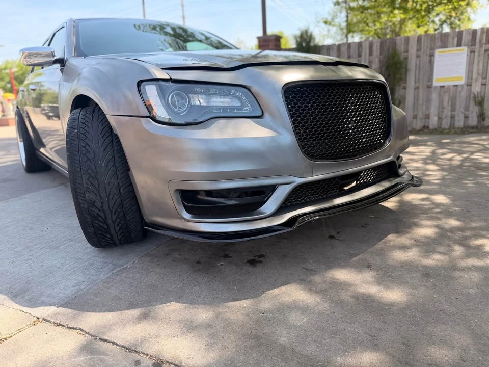 2012 Chrysler 300 (2005-2023) - Image 7 of 17