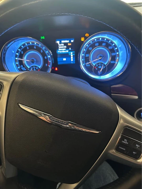 2012 Chrysler 300 (2005-2023) - Image 12 of 14