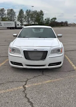 2012 Chrysler 300 Sedan 4D