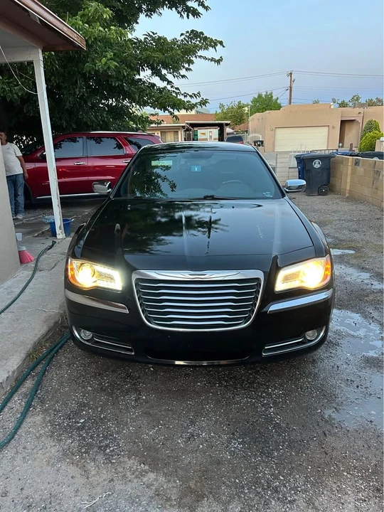 2012 Chrysler 300 (2005-2023) - Image 2 of 13