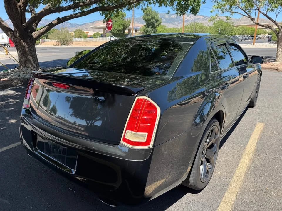 2012 Chrysler 300 (2005-2023) - Image 4 of 15