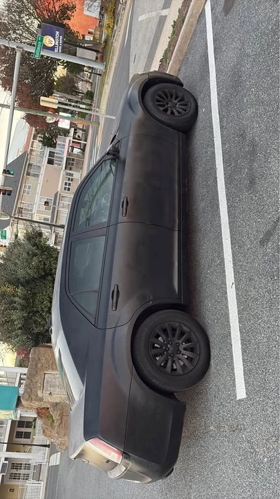 2012 Chrysler 300 (2005-2023) - Image 3 of 4