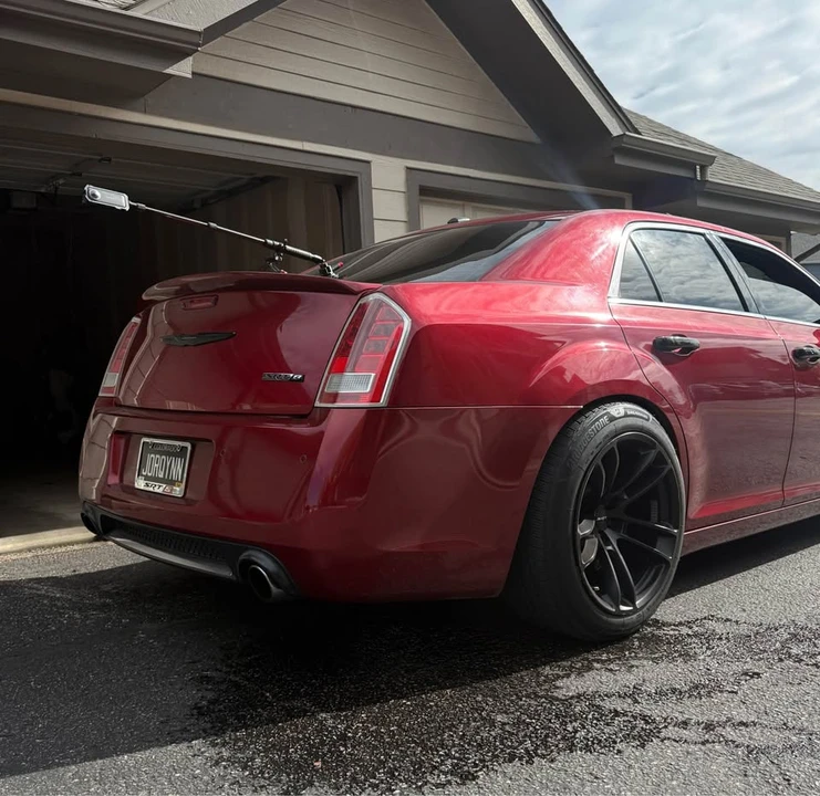 2012 Chrysler 300 (2005-2023) - Image 3 of 8