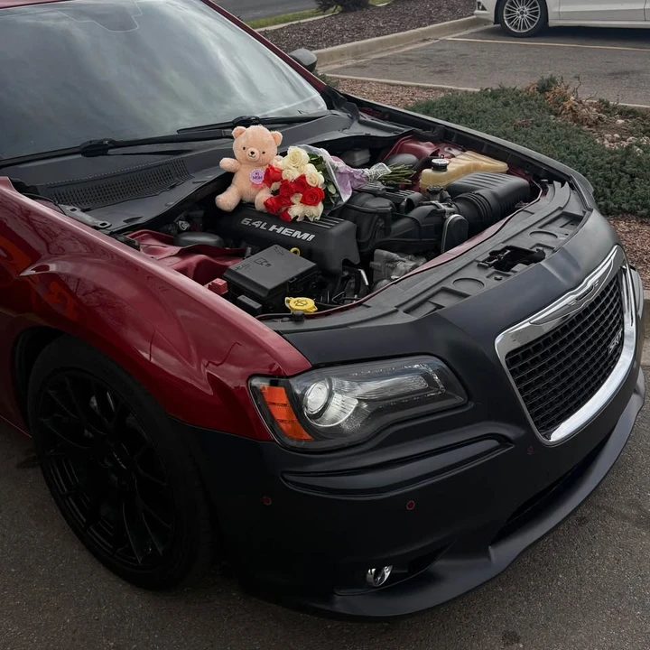 2012 Chrysler 300 (2005-2023) - Image 2 of 8