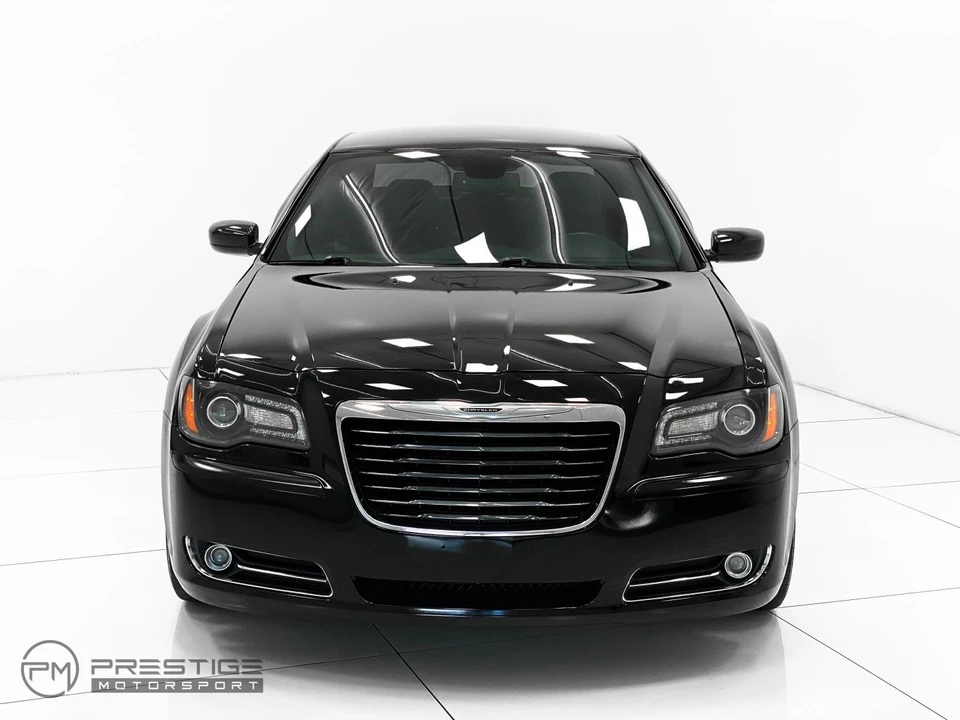 2012 Chrysler 300 (2005-2023) - Image 2 of 21