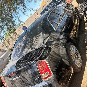 2012 Chrysler 300S
