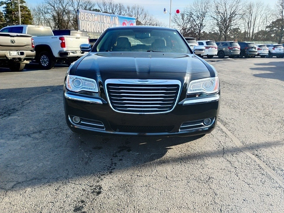 2012 Chrysler 300 (2005-2023) - Image 2 of 12