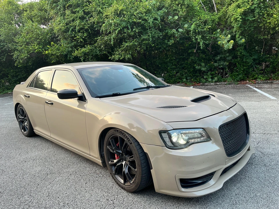 2012 Chrysler 300 (2005-2023) - Image 23 of 31