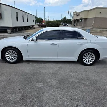 2012 Chrysler 300 Interceptor