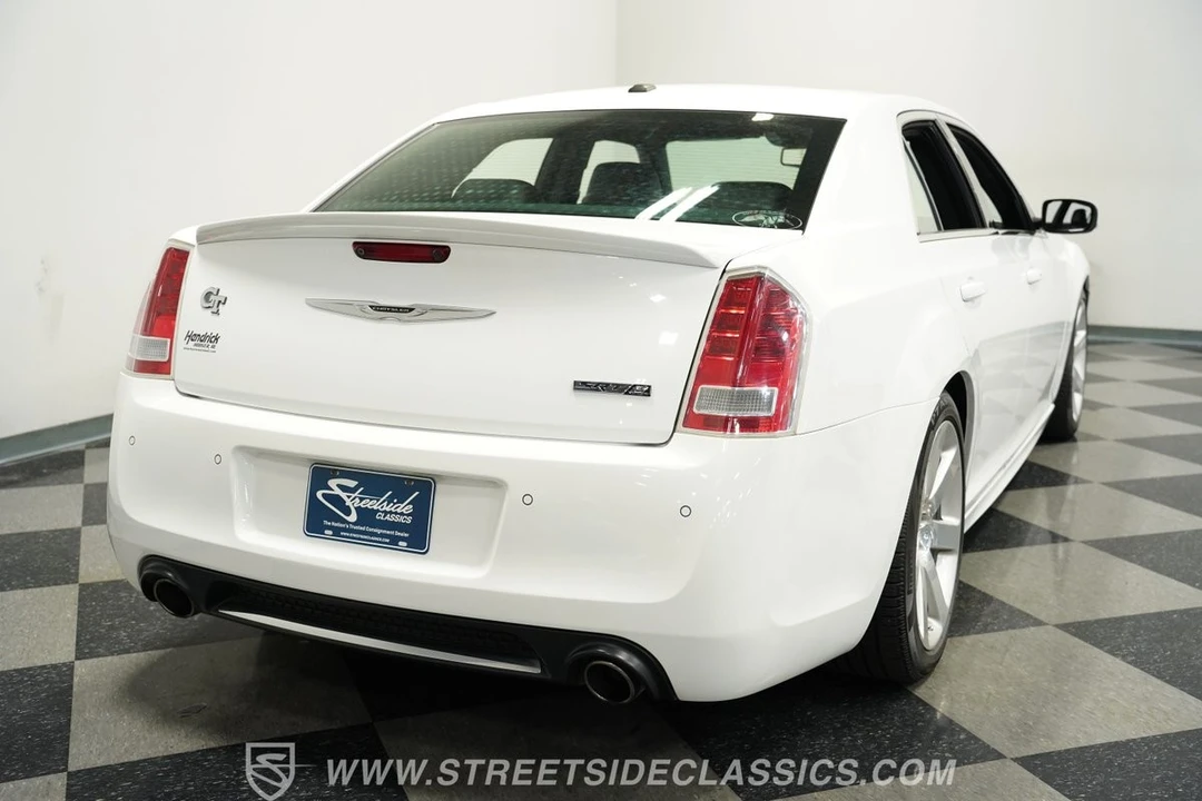 2012 Chrysler 300 (2005-2023) - Image 11 of 21
