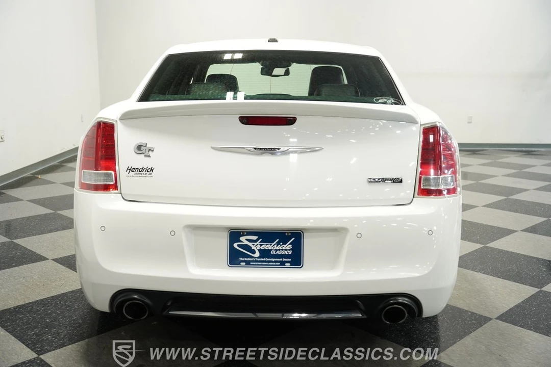 2012 Chrysler 300 (2005-2023) - Image 10 of 21